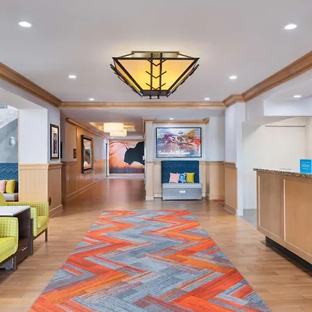 Hampton Inn & Suites By Hilton Dodge City Boot Hill Casino-2
